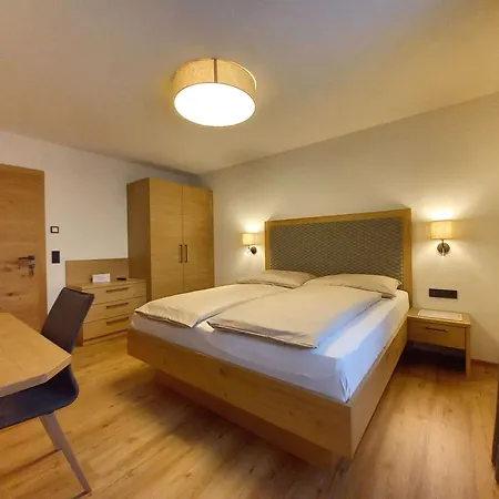 Gaestehaus Toferer Pensionat Grossarl