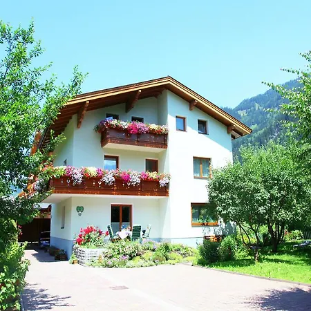 Gaestehaus Toferer Pensionat Grossarl