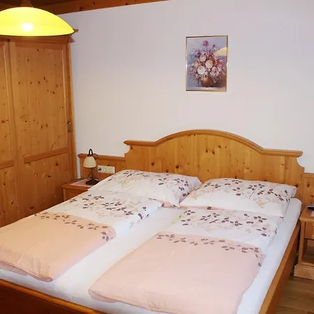 Gaestehaus Toferer Pensionat *