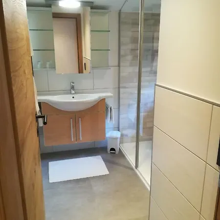 Gaestehaus Toferer بيت ضيافة غروسارل